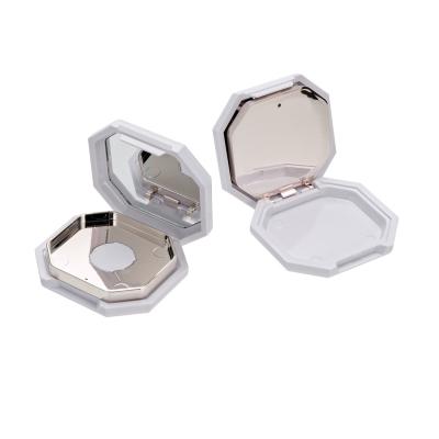 China Recyclable Yiyue 2022 New Hot Selling Octagonal Powder Compact Case With Mirror Empty White Cosmetic Plastic Packaging Container for sale