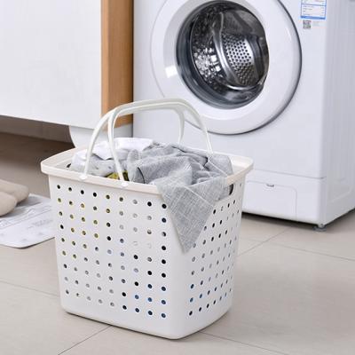 China Plastic Portable Storage Bath Basket Toiletries Sustainable Storage Basket Large Bathing Clothes Clothes Dirty Laundry Basket for sale