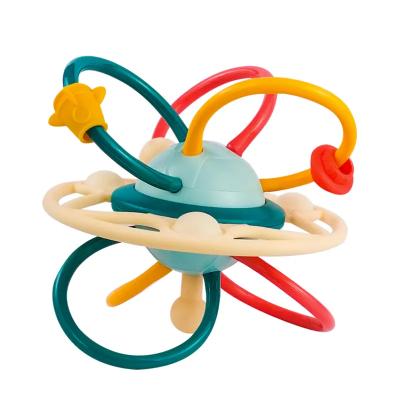 China Soft Toy OEM & ODM Eco-friendly kids rotation baby soft rattle sensory ball teething toys with sound for sale