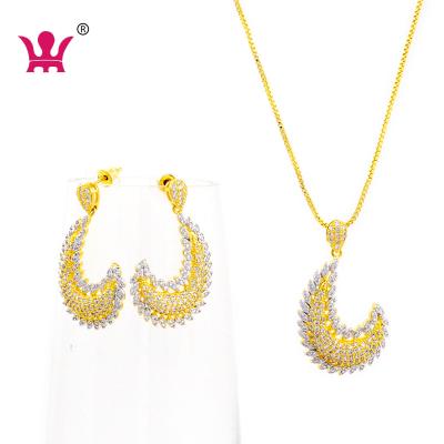 China Romantic Zircon Women Shape Jewelry 14k Gold CZ Crescent Stone Jewelry Sets for sale