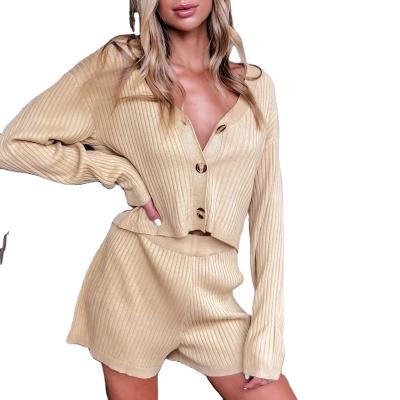 China Custom Anti-wrinkle Women Sweater Short Set Two Piece Sweater Set Crop Top Knit Set for sale