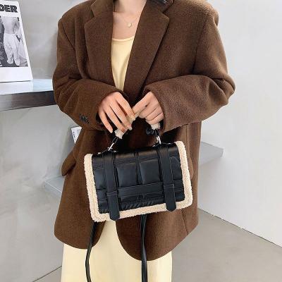 China Autumn And Winter New Fashion High Quality Leisure Winter Shoulder Bags Women Handbags for sale