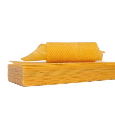 China Cultivate Honeycomb Sight Beeswax Plant A Base High Quality Beeswax Sheet For Beekeeping for sale