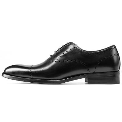 China Breathable Genuine Leather Formal Oxford Shoes Handmade Lace Up Business Wedding Breathable Elegant Shoes For Men Italian Style for sale