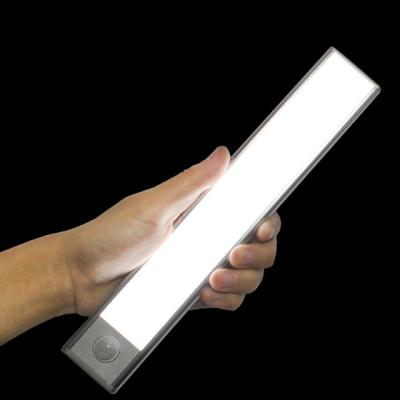 China Modern Wholesale Magnetic Super Slim Cabinet Light Rechargeable Motion Sensor Led Cabinet Light for sale