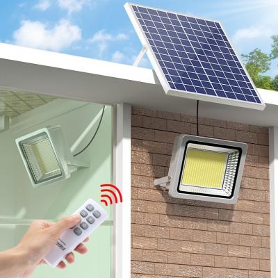 China Garden Metal LED Waterproof Solar Flood Lights Garden Induction Light Outdoor Motion Sensor Solar Flood Light with Remote Control Timer for sale