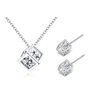 China 2020 Fashion CZ Silver Square Zircon Stud Earring Necklace Jewelry Set Wholesale CLASSIC Luxury Jewelry Set For Women for sale