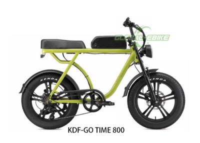 Chine Vélo électrique vert 48V 500W de style rétro, batterie 15Ah Vintage E Bike à vendre