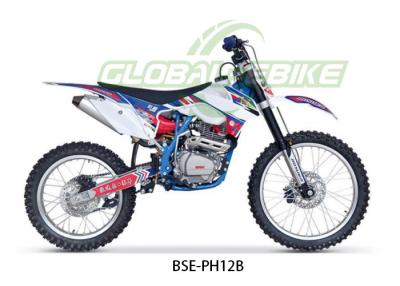 China Leichtgewicht 103 kg Offroad Motorrad mit PE28 Vergaser und 520-13/45 Getriebe Verhältnis zu verkaufen