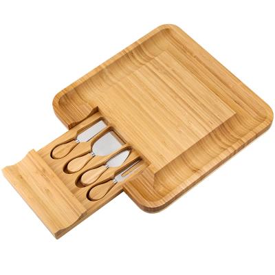 China Sustainable Wholesale Bmaboo Cheese Board With Knives For Utensil for sale