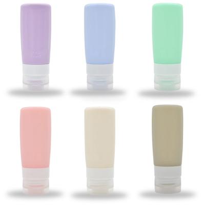 Chine Le silicone fait sur commande viable du camp 60ml de bouteille d'eau de silicone de voyage a dédoublé des bouteilles à vendre