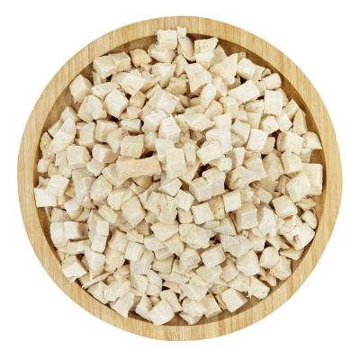 China Viable Natural Fresh Chicken Nuggets Pet Treat Drying Cat Snacks Undertake OEM/ODM for sale