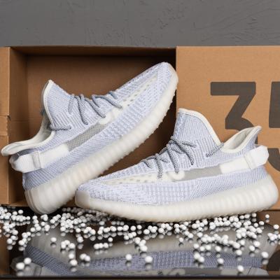 China Fashion Trend Yeezy 350 Breathable Jogging 2023 Original Brand Casual Good Quality Sneakers Cushion Running Shoes Men Women Casual Sneaker for sale