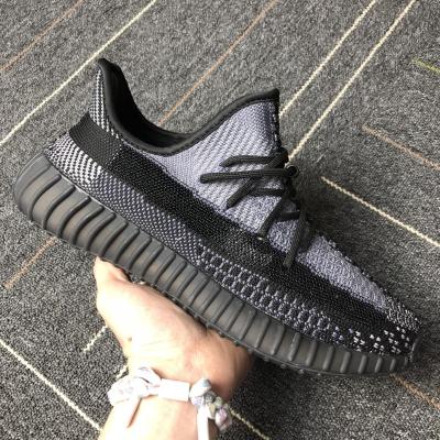 China Fashion Original Yeezy Trend 350 Putian Brand Breathable Logo Shock Absorption Pulsating Casual Running Tennis Shoes Men Women Breathable for sale