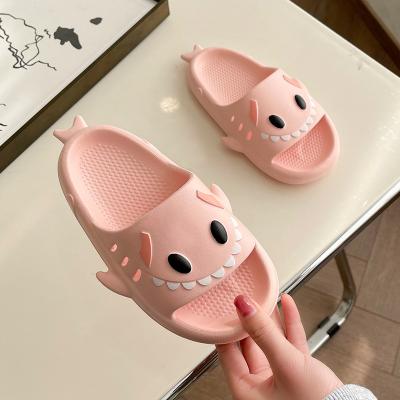 China New Waterproof Slides Slippers for Couples Comfortable Lovely Cartoon Bathroom Women Bear Slippers Flip Flops Outdoor Indoor Women Shoes Non for sale