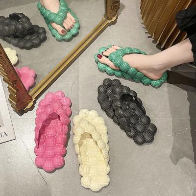 China 2023 Fashion Trend Summer Shoes Woman Unisex Sandals Shape Home Bedroom Flip Flops Massage Bottom Bubble Men Slides Slippers For Women for sale