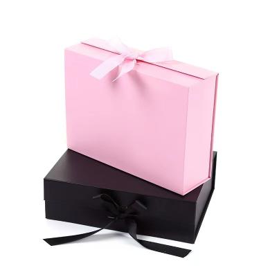 China Handmade Custom Color Luxury Folding Sets Foldable Magnetic Packaging Box Cardboard Ribbon Folding Gift Box For Clothing for sale