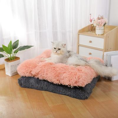 China Travel Pet Cat Bed Winter Pet Blanket Washable Dog Pet Beds Luxury Soft Heating Mat for sale