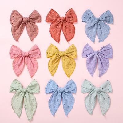 China Decorate Children's New Spring Style Hot Sale Cloth Big Embroidery Flower Bow Platypus Clip Side Hits Clip For Girls Hair Accessories for sale