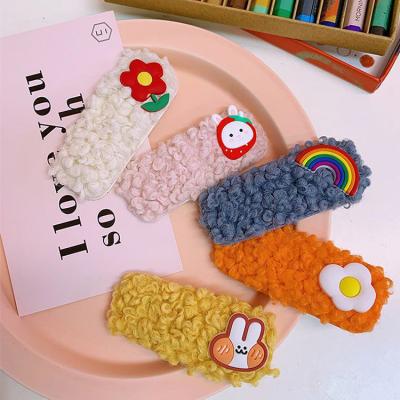 China Fashion 2021 Hot Sale Newly Winter Fashion Wool Plush Fancy Hair Clips Candy Color Plush Bb Clip Hair Clips For Women for sale