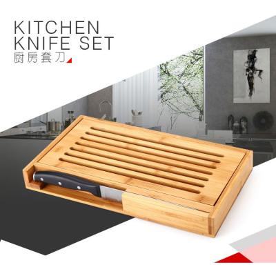 China 8 inch stainless steel kitchen disposable bread knife with wooden cutting board for sale