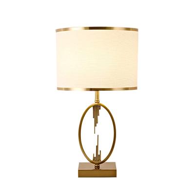 China Nordic modern simple modern European and American hotel living room decoration wrought iron gold table lamp for sale