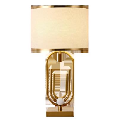 China Home Creative Gold Luxury Bedroom Modern Nordic Hot-selling Electroplating Decorative Table Lamp for sale