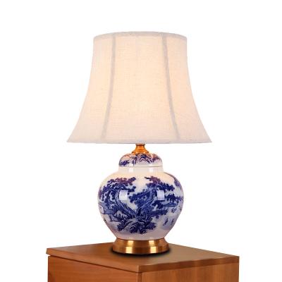 China Retro retro blue and white decorative living room bedroom lamp table lamp porcelain Chinese ceramic table lamp for sale