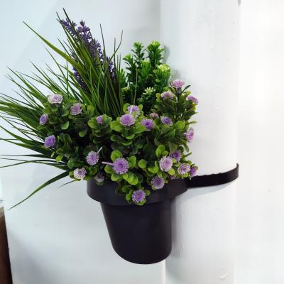 China CLASSIC Drain Vertical Hanging Plastic Garden Flower Planter Pot for sale