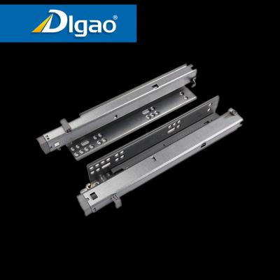 China Modern Heavy Duty Telescopic Slides Tradesman Mount Drawer Slides Adjustable Telescopic Soft Kitchen Rail Slide Rail for sale