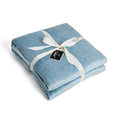 China Anti-pilling Flannel Fleece Baby Knitted Mink Picnic Cheap Blanket For Bed for sale