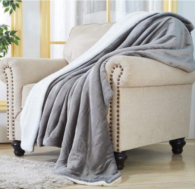 China Folded 2022 wholesales 100% polyester lightweight soft woven knit baby throw blankets for winter for sale