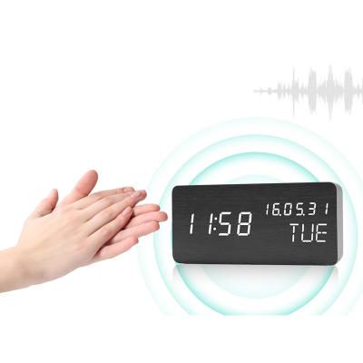 China Sizes USB / Powered Clocks Wooden Alarm Clock LED Digital Table Voice Control Electronic Desk Clock for sale