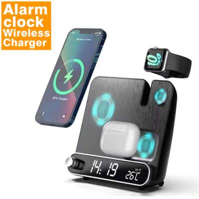 China 4in1 Wireless Charger 5 in 1 Wireless Charger For iPhone 13 12 14 XS Mini Pro Max Watch Qi Dock Station Fast Charging Wireless Chargers i Stand for sale