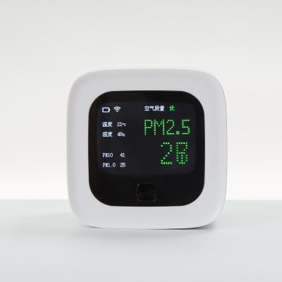 China Air quality detection; PM2.5 monitoring; APP; Environmental Smart Detector Heat Shield Gas Sensor Temperature Display Wi-Fi Thermometer Hygrometer PM2.5 CO2 Life for sale