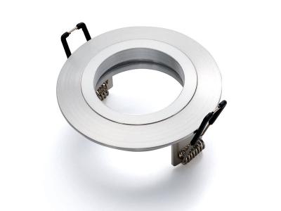 China Planum 68mm herausgeschnittenes Downlight führte Deckenleuchte-Wohnungs-Rahmen zu verkaufen