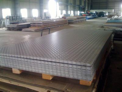 China Gewohnheit 1000mm - 1500mm 304 430 karierter LÄRM Edelstahl-Platten/Sheet GBs für medizinische Industrie zu verkaufen