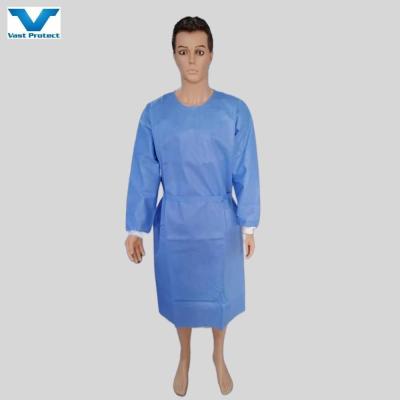 China M/L/XL Roupa de isolamento não estéril e à prova d'água AAMI Nível 1/2/3 SMS Vestuário de protecção não tecido à venda