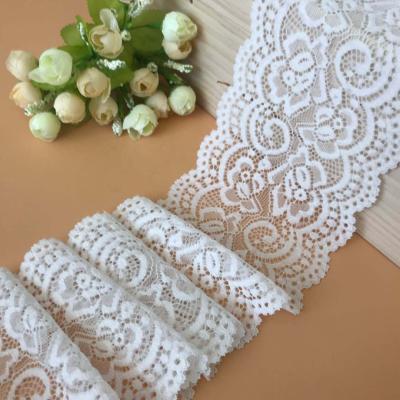 China Sustainable Professional Elastic Nylon Spandex Stretch White Floral Lace Trim for sale