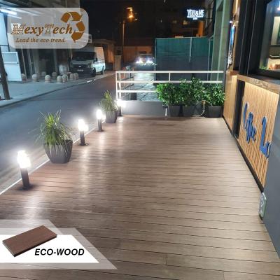 China High Quality Anti-water Co-extrusion Decking Exterior Durable Using Gray Color Flooring Antique Decking for sale