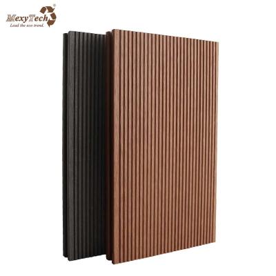 China Eco-friendly Outdoor Commercial Wps Anti-Slip Anti Aging Composite Decking Wpc Decking Walnut for sale