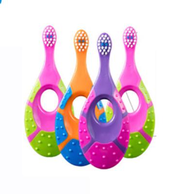 China Custom Kid Toothbrush Kids Toothbrush Home Or Travel Use Keep Oral Healthy With Beautiful Appearance for sale