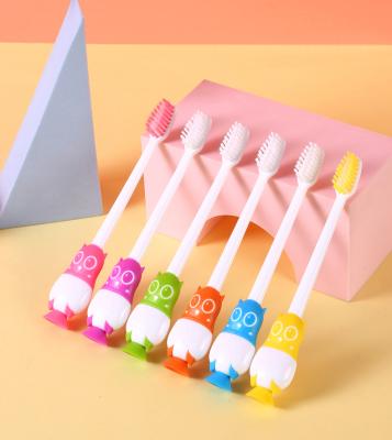 China pp+tpr good selling kids carton cute U shape children bristle toothbrush high quality and soft toothbrush for sale