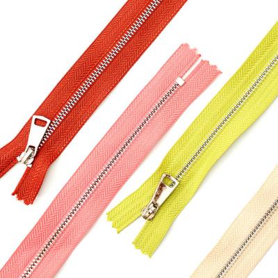 China New Arrival Durable Metal End-End Zipper Workwear Smooth No Teeth Splinter Self-Locking Clamping Accessories for sale