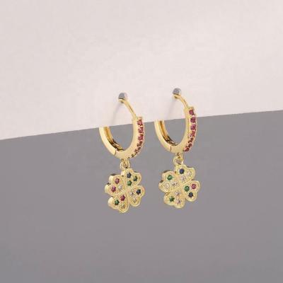 China TRENDY Women Shape Earrings Trend 2022 Custom Jewelry Gold Plated Geometric Colorful Zircon Clover Drops Circle Earrings for sale