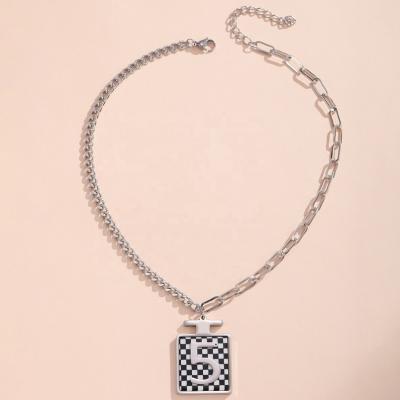 China FASHIONABLE Checkerboard Silver Classic Charm Necklace Stainless Steel Color Box Chain Jewelry Fashion Pendant Necklace for sale