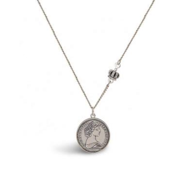 China 925 Sterling Silver Women Jewelry Small Elizabeth Round Charms Pound Coin Choker Casual/Sporty Pendant Necklace for sale