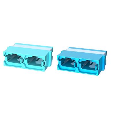 China Flangeless MPO Fiber Optic Adapter for Easy Mating Durability and Low Loss for sale