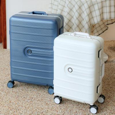 China High Quality Water Proof ABS Airport PC Travel Carry On Hard Shell Luggage Hard Shell Spinner Airport Luggage Trailer for sale