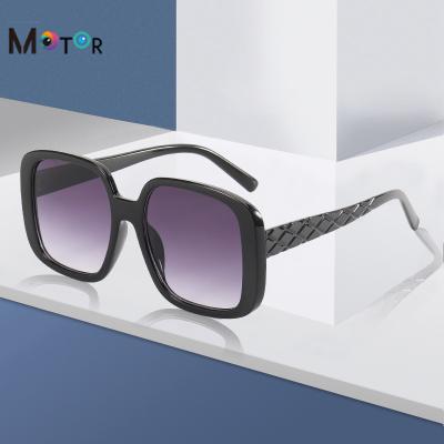 China Fashion Sunglasses New Big Frame Sunglasses for Men and Women Shape Sunglasses Outdoor Driving Sunglasses for sale